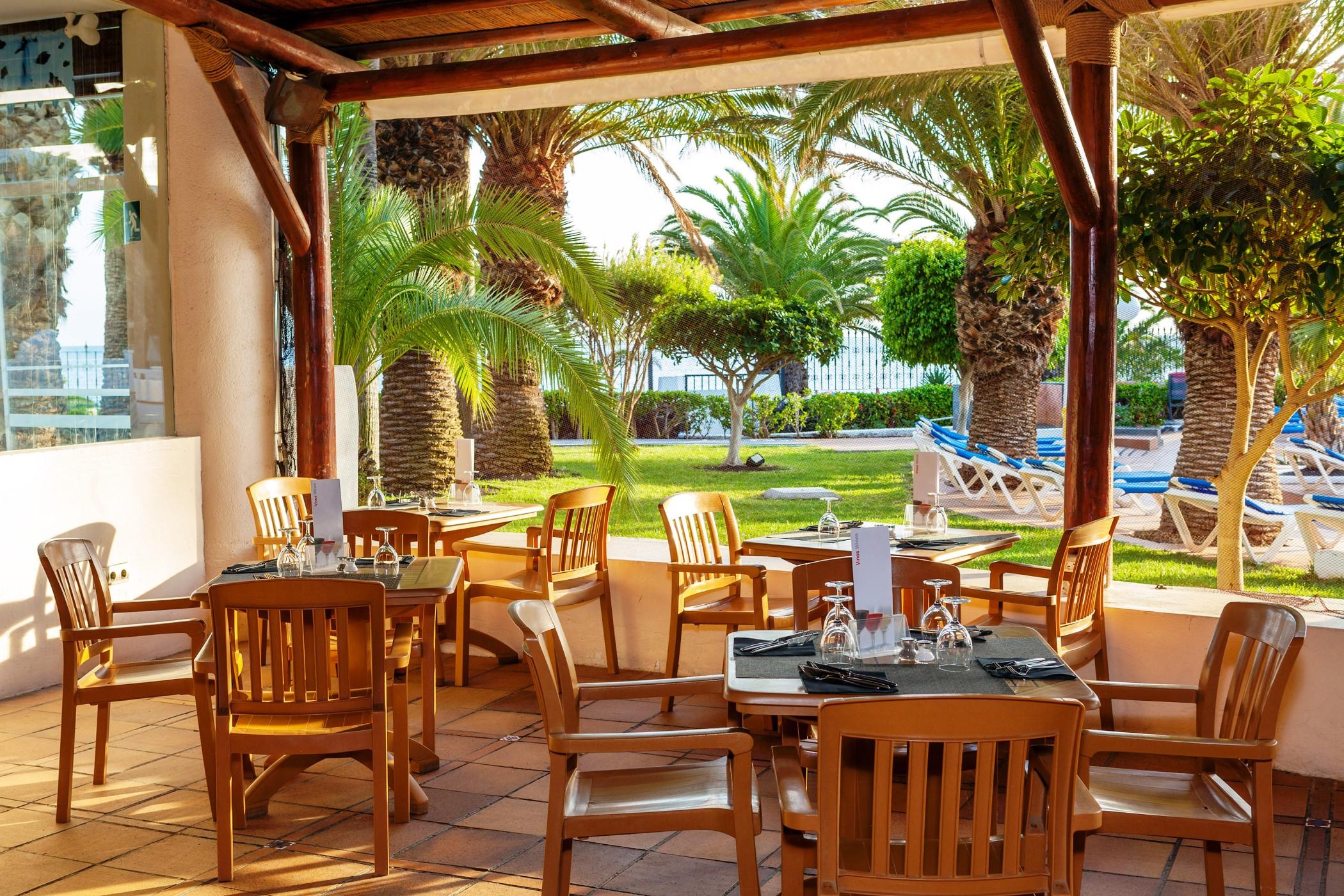 Hotel Sol Lanzarote Puerto del Carmen  Esterno foto