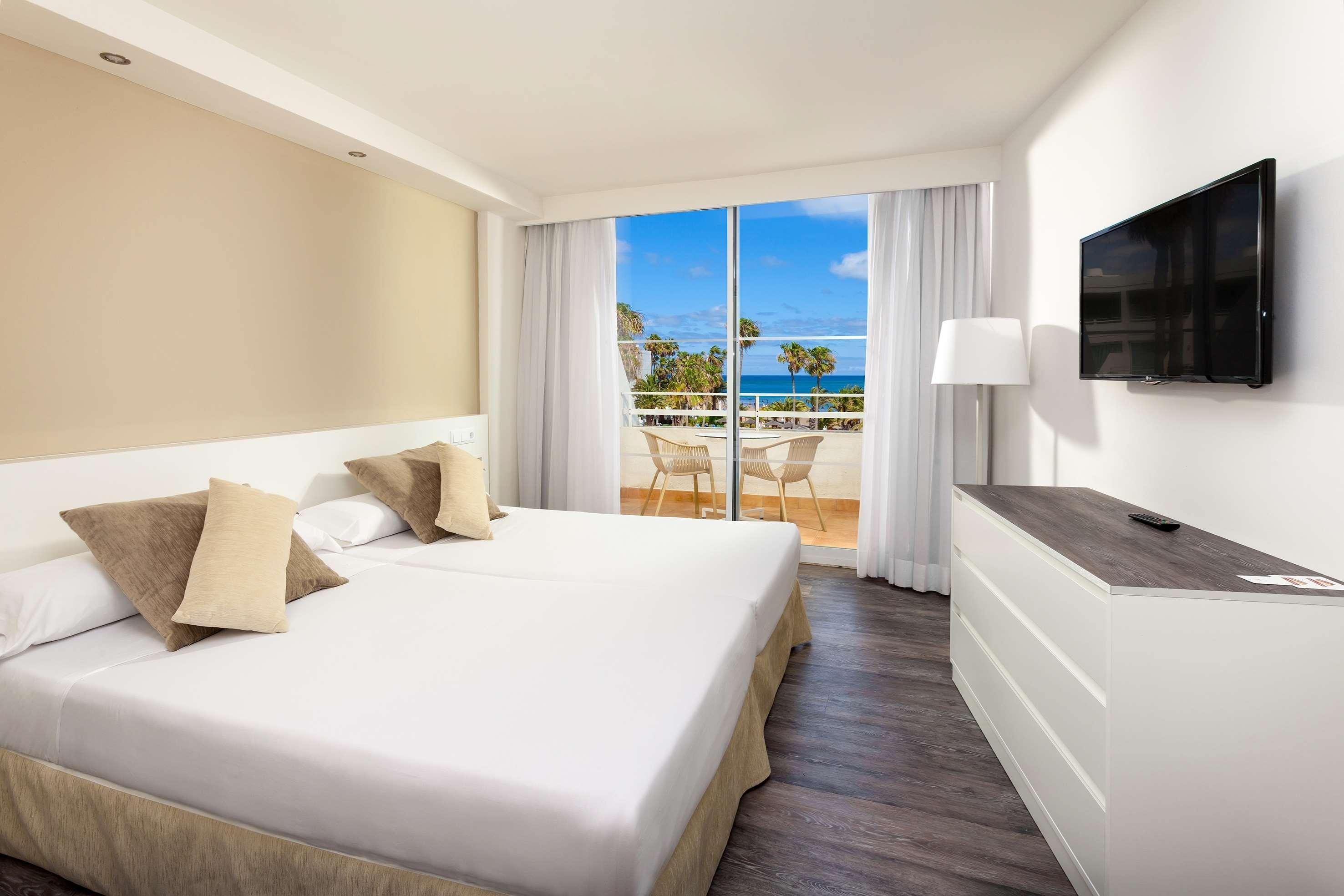 Hotel Sol Lanzarote Puerto del Carmen  Esterno foto