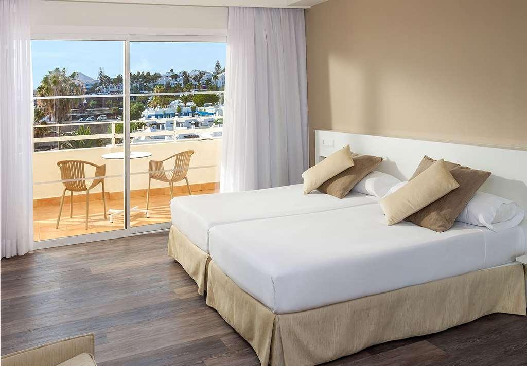 Hotel Sol Lanzarote Puerto del Carmen  Camera foto