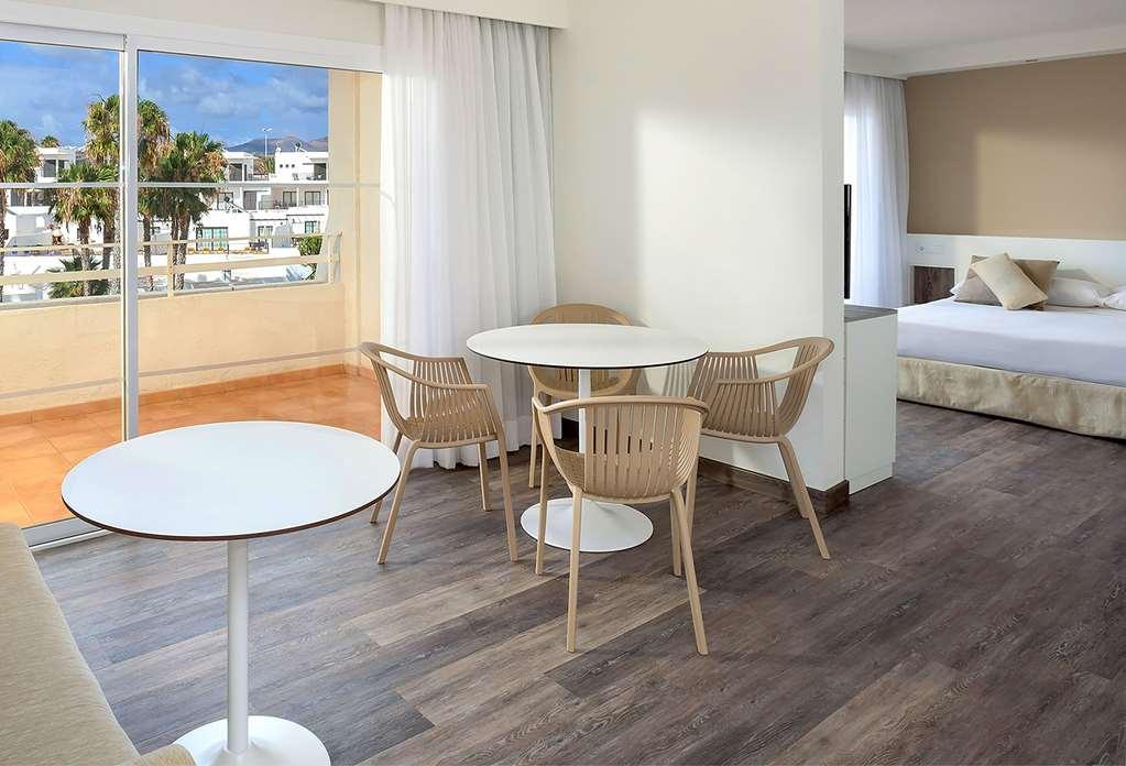 Hotel Sol Lanzarote Puerto del Carmen  Camera foto