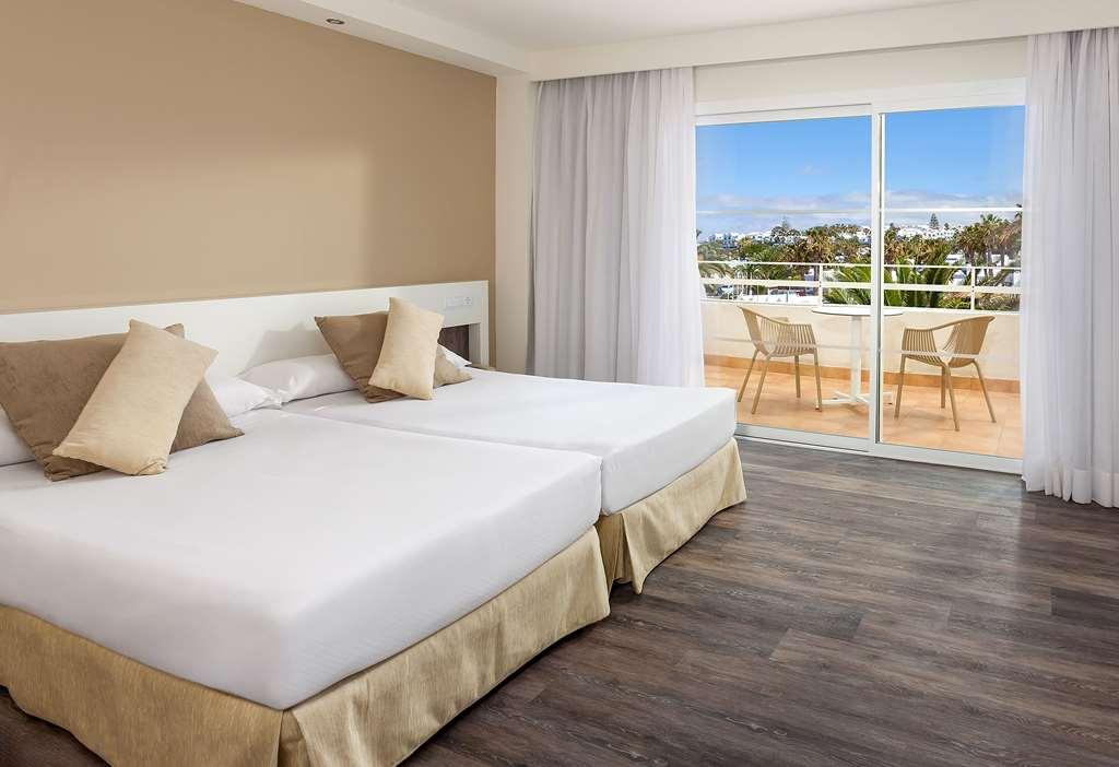 Hotel Sol Lanzarote Puerto del Carmen  Camera foto