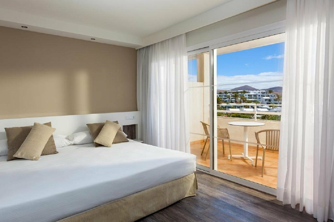 Hotel Sol Lanzarote Puerto del Carmen  Esterno foto